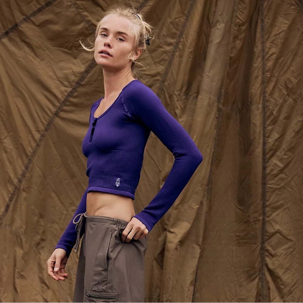 SALE🥳FP Movement Bail Out Long Sleeve Layer💜